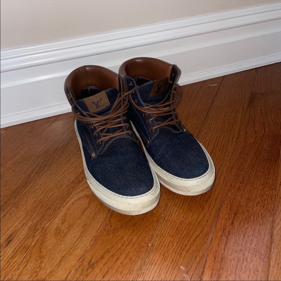 AUTHENTIC Louis Vuitton Mens Denim Sneakers - Picture 3 of 10